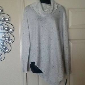 NWT Verve ami sweater